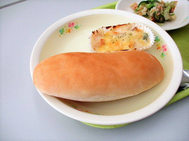 【うーちゃんちゃん様】スープ　トマトパングラタン　手作り　菓子パン　惣菜パン うーちゃんちゃん様】スープ トマトパングラタン 手作り